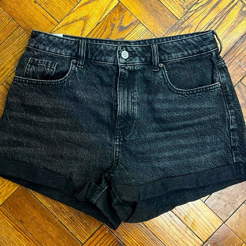 pacsun black jean mom shorts size: 28